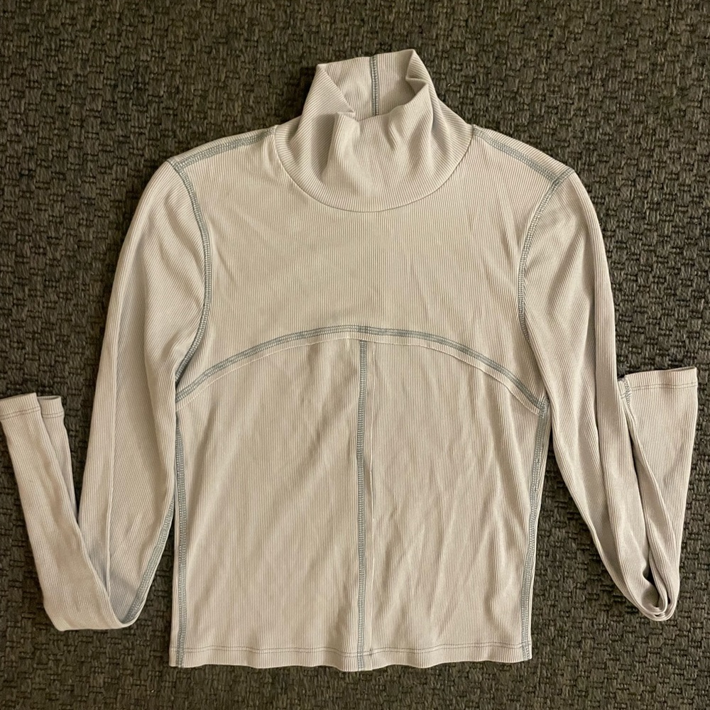 Will Fred free size medium ribbed pale blue/gray top